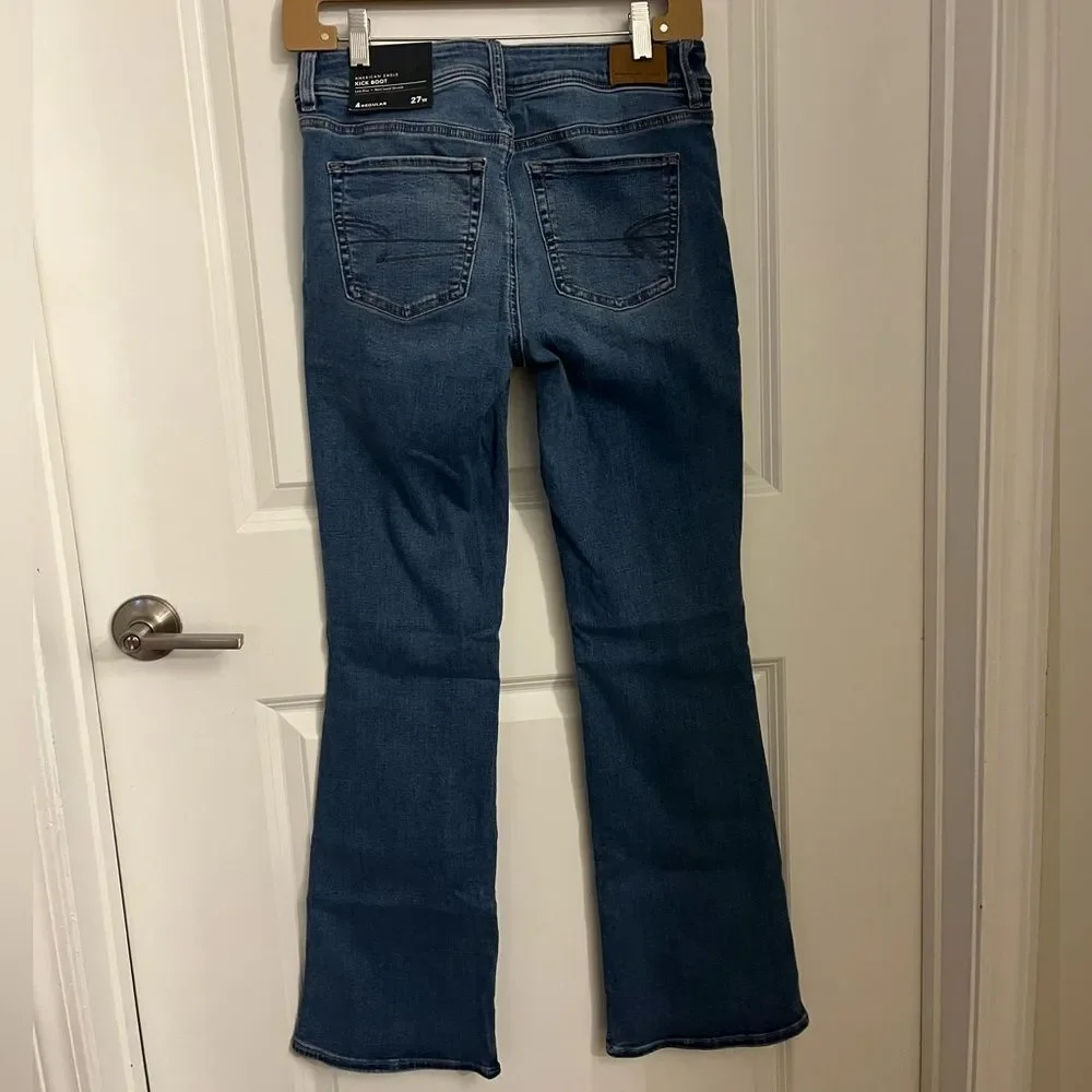 NWT AE Next Level Low-Raise Kick Bootcut Jean- size 27